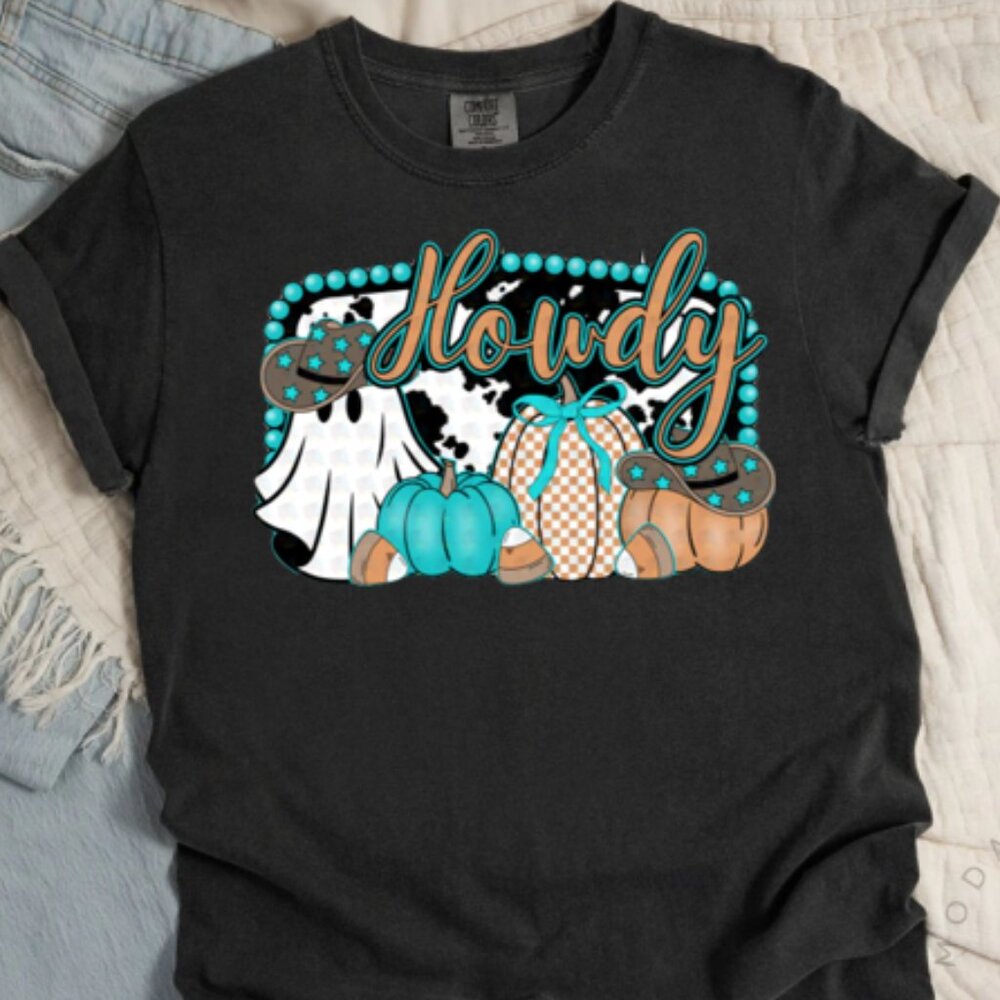 Comfort Colors Tee in Black With The Cutest Halloween Western Glitter Transfer